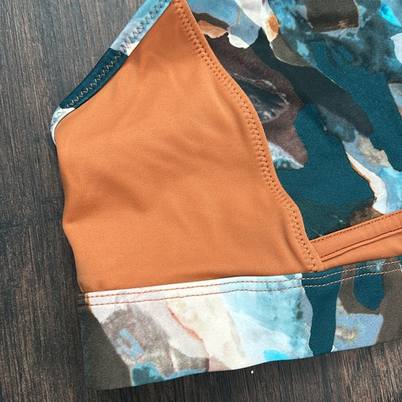 Fabletics Zip Up Midi Swim Top in Paintbrush Camo/Sequoia - Picture 4 of 7